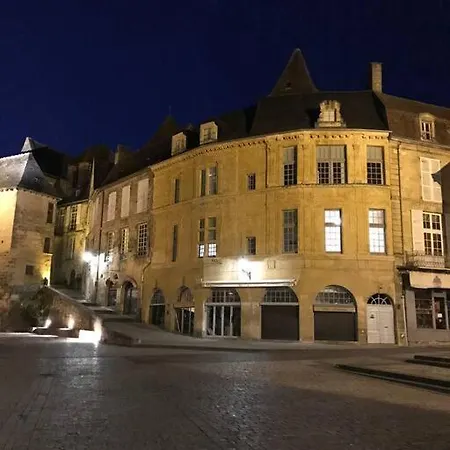 Centre Historique. Maison De * Sarlat-la-Canéda